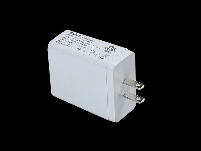  D14 QC18W+PD20W开云球赛_开云(中国)
 美规