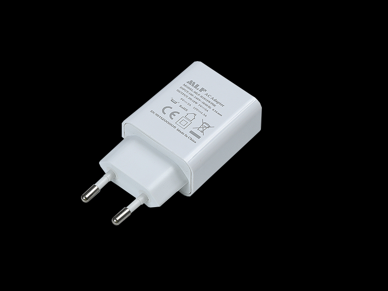 B28 QC18W 欧规单USB 开云球赛_开云(中国)
