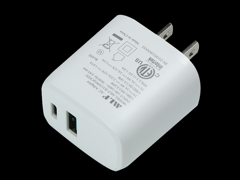 B35 PD20W+QC18W 中规开云球赛_开云(中国)
