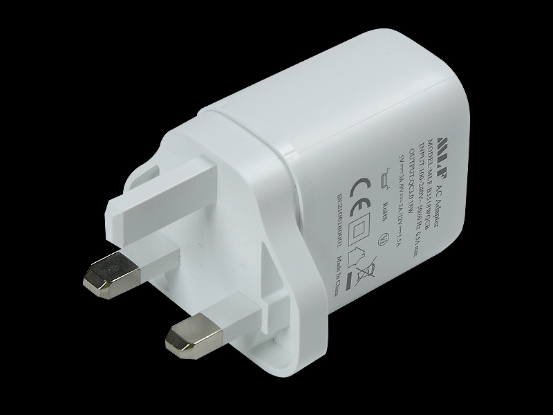 B35 PD20W+QC18W 英规开云球赛_开云(中国)
