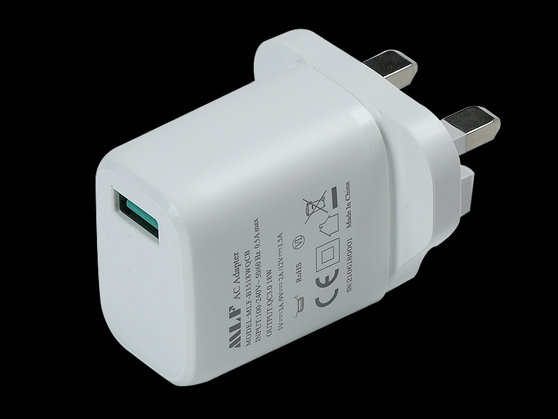 B35 PD20W+QC18W 英规开云球赛_开云(中国)
