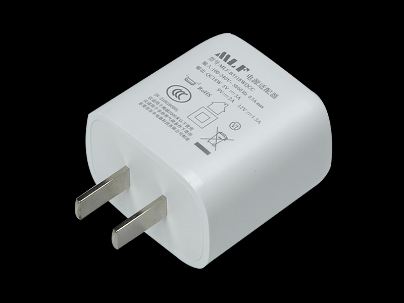 B35 QC3.018W 中规快充开云球赛_开云(中国)
