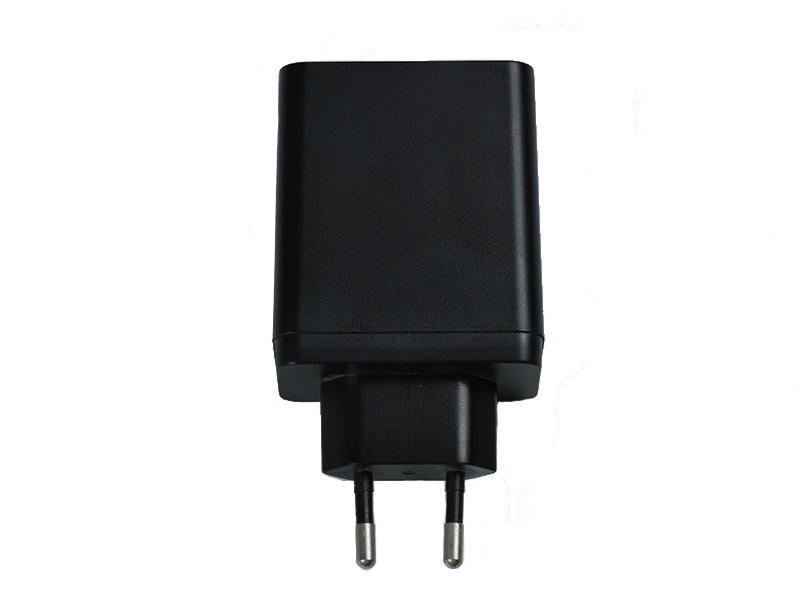 D16 24W欧规双USB 开云球赛_开云(中国)
