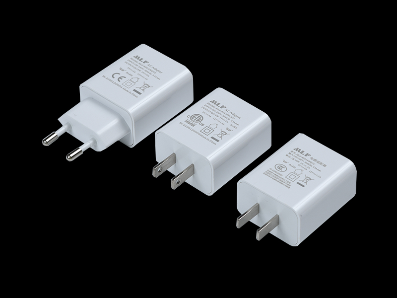 B28 QC18W 中规单USB 开云球赛_开云(中国)
 